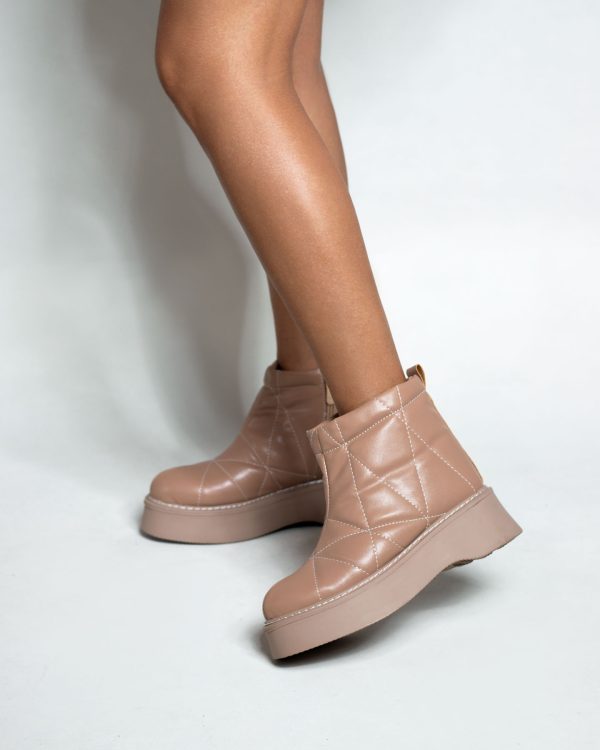 boot candy nescafe