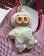 عروسک (آویز کیف) لبوبو - Image 5