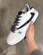 کتونی نایک ترویس اسکات LV - Image 4